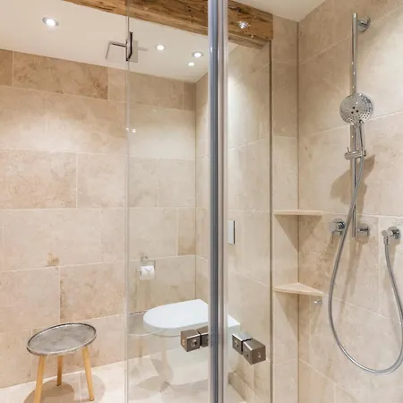 Hausliebesloretto Apartman *